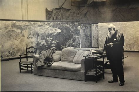 Claude Monet in his studio | Famous artists, Famous artists paintings, Expensive paintings