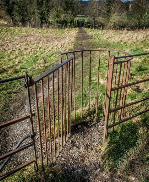 Download Kissing Gate stock image. Image of kissing, woodland - 38276777 | Farm gate, Farm fence ...