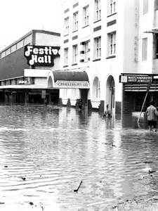 1974 comes flooding back as Brisbane on alert - ABC Brisbane - Australian Broadcasting Corporation