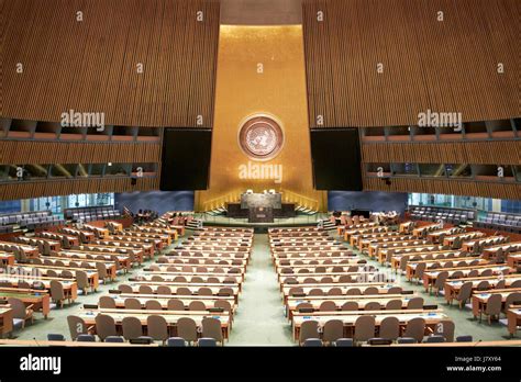 General assembly hall un headquarters hi-res stock photography and images - Alamy