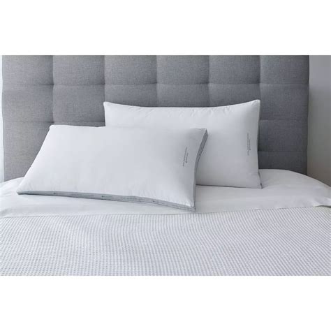 Member's Mark Hotel Premier Collection Bed Pillows, King (Pack of 2)