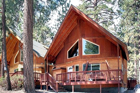 Cabin near Snow Summit Ski Resort, California