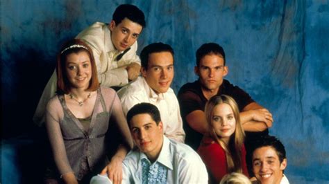 'American Pie' cast reunites for film’s 20th anniversary with epic selfie - Good Morning America