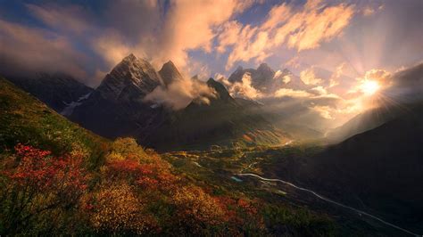 Mountain under cloudy sky during daytime HD wallpaper | Wallpaper Flare