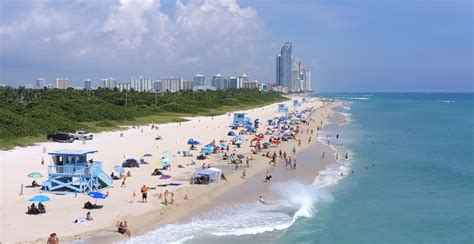 Haulover Beach (Miami) - Black's Beach Etiquette