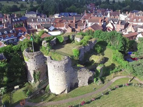 Bungay Castle | Visit East of England