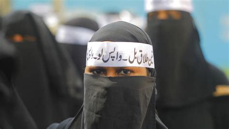 Indian politician calls for burqa ban: Claims 'terrorists' use them to ...