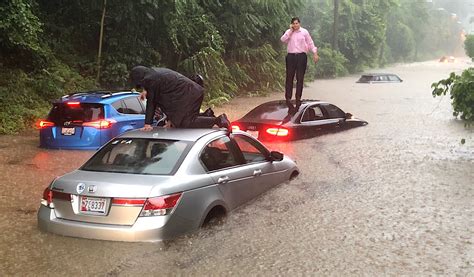 US Capitol 1st Ever Flash Flood Emergency Turns Roads To Rivers - Signs ...