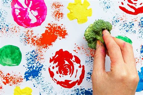 Fruit and Vegetable Prints | Kids' Crafts | Fun Craft Ideas ...