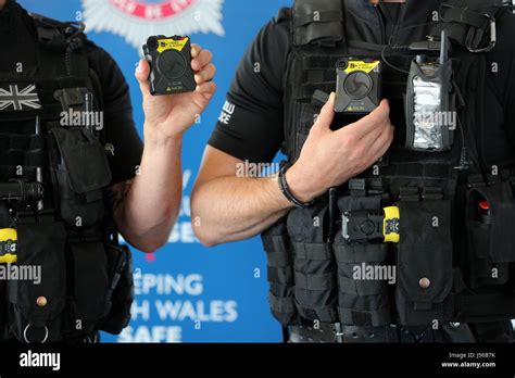 Police body cam uk hi-res stock photography and images - Alamy