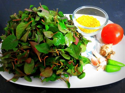 Ponnanganni green (Ponnanganni keerai) soup/dalsagga | Indian Cooking ...