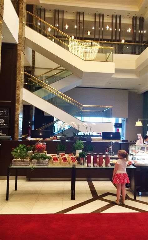 Warsaw Marriott Hotel Review — Breezing Through