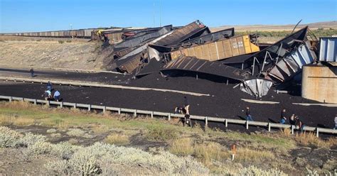 Train Derailment Leads to Closure of I-25 in Both Directions Near ...