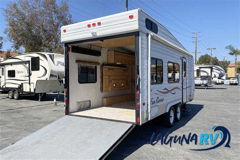 2005 Carson Fun Runner toy hauler for sale | Laguna RV in Colton CA