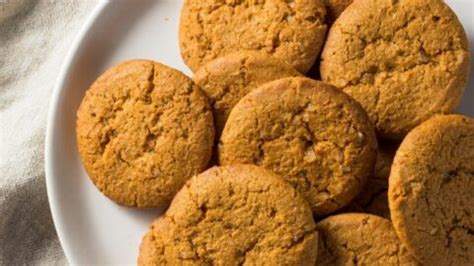 Mary Berry Ginger Biscuits | British Chefs Table