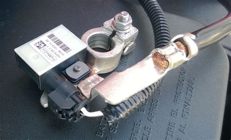 electrical - 2012 Ford Escape negative cable removal - Motor Vehicle Maintenance & Repair Stack ...