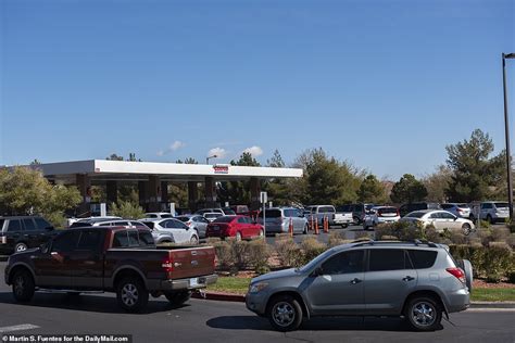 Gas prices nudge $8 in LA as drivers form lines outside Costco to fill ...