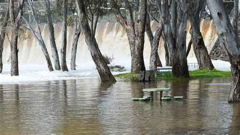 Flood watch for Bendigo, Castlemaine, Maryborough, rain on way ...