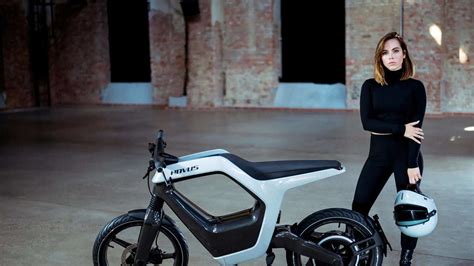 This stunning e-bike from German startup costs as much as a Tesla Model ...