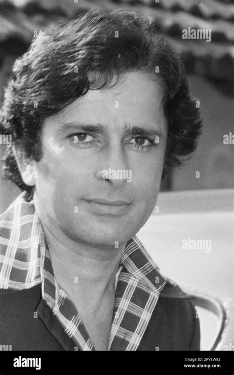 Indian old vintage 1980s black and white bollywood cinema hindi movie film actor, India, Shashi ...