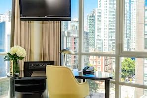 Loden Hotel, Vancouver: Hotel Reviews, Rooms & Prices | Hotels.com