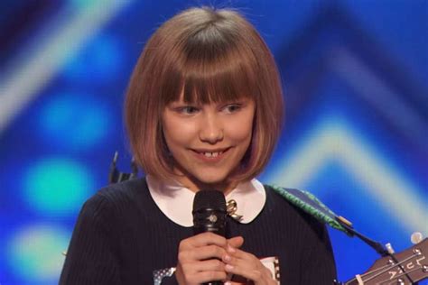 AGT Winner Grace VanderWaal Is Unrecognizable After Shaving Her Head