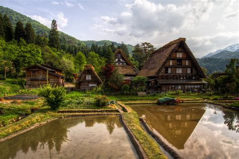 Download Countryside Japan Gifu Prefecture Man Made Ogimachi Village 4k Ultra HD Wallpaper