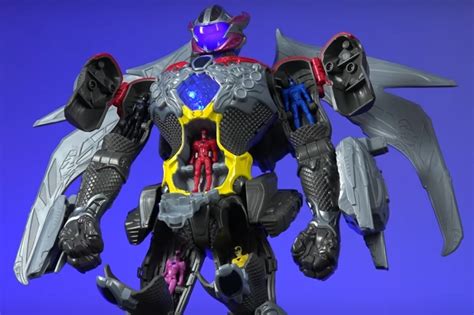 MMPR The Movie 2017 - Interactive Movie Megazord Toy Review - JEFusion