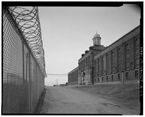 File:DeerIsland prison1 Boston LC HABS ma1445.jpg - Wikipedia, the free encyclopedia