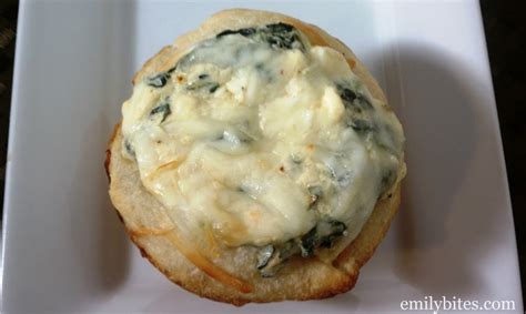 Mini Spinach Dip Bread Bowls - Emily Bites