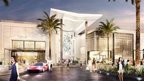 2 retail stores coming to Fashion Square mall