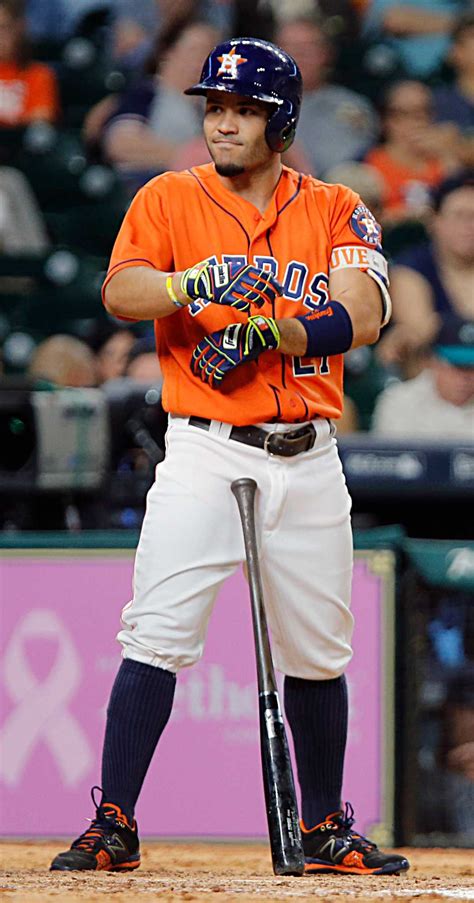 Jose Altuve out of starting lineup with sore finger - Houston Chronicle