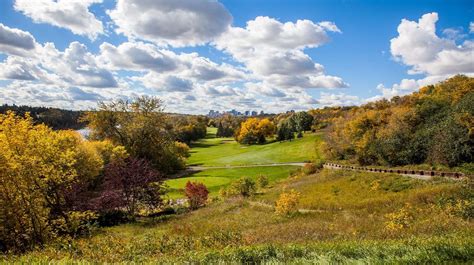 Highlands Golf Club, Edmonton, AB - Golf course information and reviews.