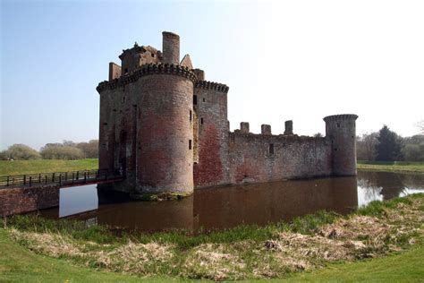 Caerlaverock Castle 2 Free Photo Download | FreeImages