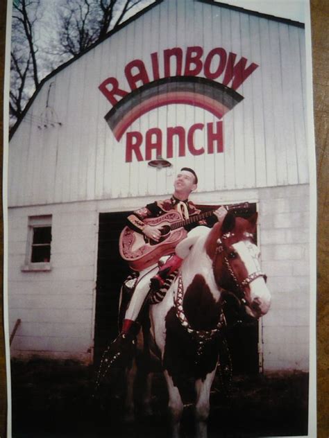 Hank Snow Biography