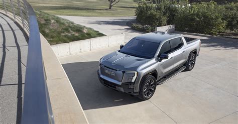 GMC unveils its first electric truck, the Sierra EV, due in early 2024 ...