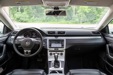 Executive Transport: The 2016 Volkswagen CC R-Line Executive w/ Carbon