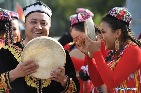 Xinjiang: a multi-ethnic region - Xinhua | English.news.cn