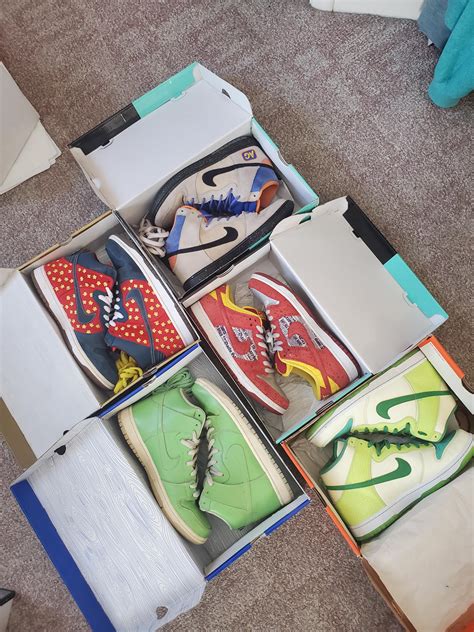 The dunk section of my sneaker collection : r/DunksNotDead