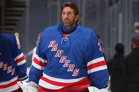 Henrik Lundqvist’s long Rangers goodbye is coming to an end