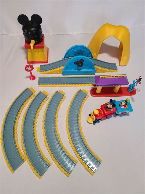 Lot of 12 pcs - Disney Store Mickey Mouse Clubhouse Train Tracks and Depot Set | eBay