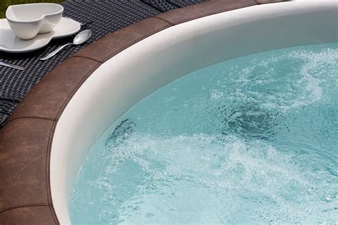 Do Inflatable Hot Tubs Have Jets? – Hot Tub Insight