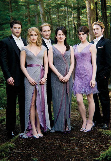 When talking to your photographer, speak up about your family's dynamic. | Twilight breaking ...