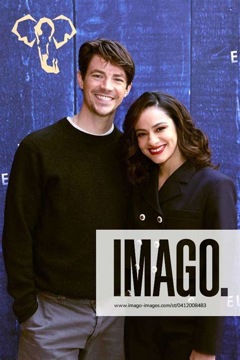 Grant Gustin, Isabelle McCalla Photo Call for WATER FOR ELEPHANTS Cast ...