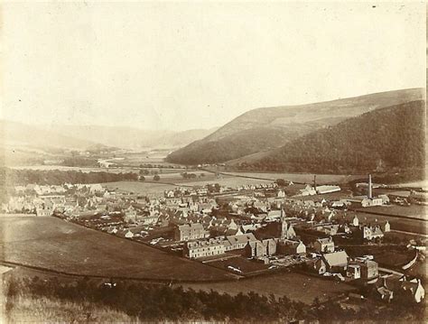 34 Fantastic Photos That Capture Innerleithen Area, Scotland Around 1900 ~ vintage everyday