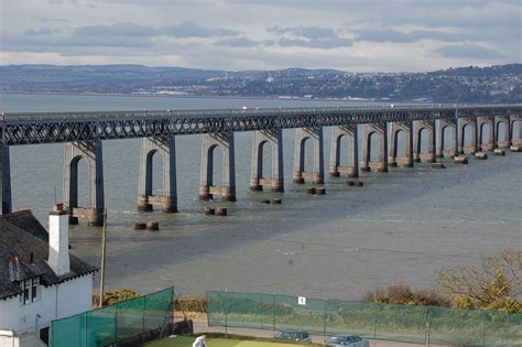 Tay Road Bridge, Dundee, Scotland | Dundee, Road bridge, Forth bridge