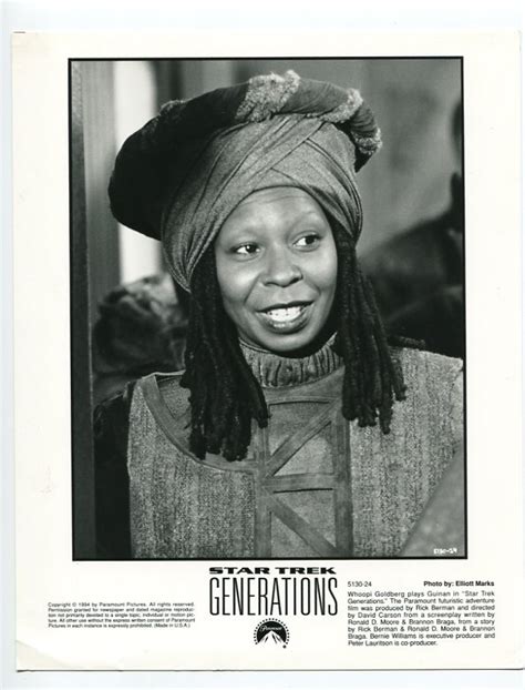 Star Trek Generations-Whoopi Goldberg-8x10-B&W-Still: Photograph | DTA Collectibles