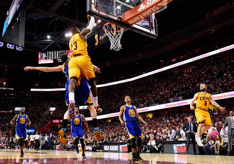 LeBron James, Cavs win Game 3, take 2-1 NBA Finals lead on Warriors - Sports Illustrated