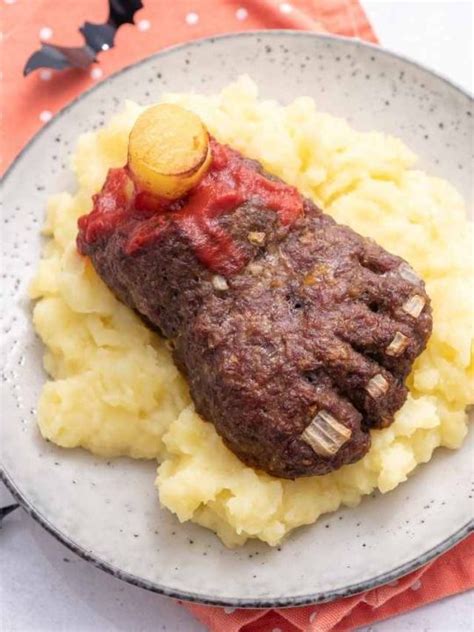 Halloween Feet Loaf Recipe: A Tasty Halloween Meatloaf