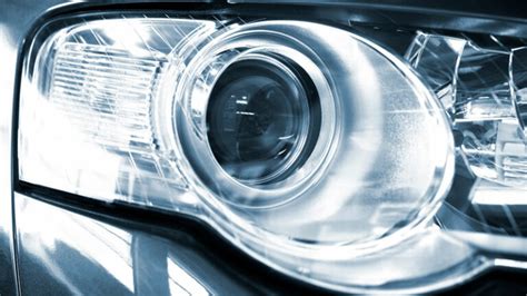 Are Xenon Headlights Worth It? (Pros and Cons) – Oards Automotive